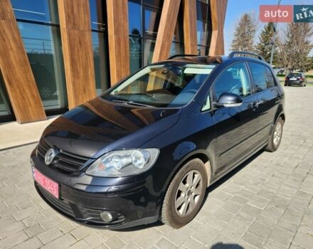 Черный Фольксваген Гольф Плюс, объемом двигателя 1.4 л и пробегом 208 тыс. км за 6500 $, фото 1 на Automoto.ua