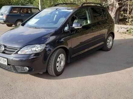 Чорний Фольксваген Golf Plus, об'ємом двигуна 1.4 л та пробігом 87 тис. км за 7300 $, фото 1 на Automoto.ua