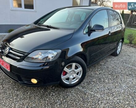 Черный Фольксваген Гольф Плюс, объемом двигателя 1.6 л и пробегом 162 тыс. км за 6950 $, фото 1 на Automoto.ua