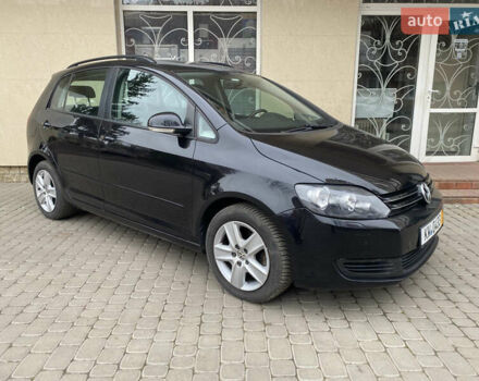 Черный Фольксваген Гольф Плюс, объемом двигателя 1.6 л и пробегом 163 тыс. км за 7499 $, фото 1 на Automoto.ua