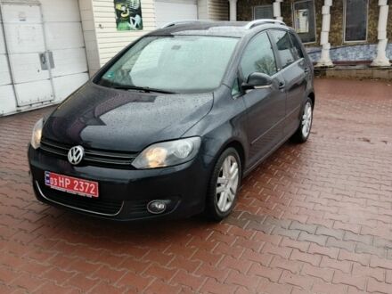 Фольксваген Гольф Плюс 2011 в Боярка на Automoto.ua Черный Фольксваген Гольф Плюс, объемом двигателя 1.2 л и пробегом 136 тыс. км за 7650 $, фото 1 на Automoto.ua