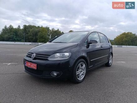 Черный Фольксваген Гольф Плюс, объемом двигателя 1.4 л и пробегом 170 тыс. км за 11200 $, фото 1 на Automoto.ua