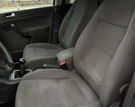 Коричневый Фольксваген Гольф Плюс, объемом двигателя 0 л и пробегом 166 тыс. км за 5650 $, фото 6 на Automoto.ua