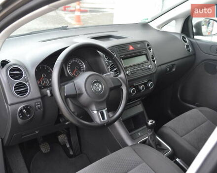 Коричневый Фольксваген Гольф Плюс, объемом двигателя 1.6 л и пробегом 183 тыс. км за 9200 $, фото 16 на Automoto.ua