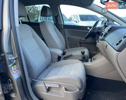 Коричневый Фольксваген Гольф Плюс, объемом двигателя 1.39 л и пробегом 225 тыс. км за 6490 $, фото 22 на Automoto.ua