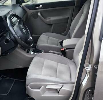 Коричневый Фольксваген Гольф Плюс, объемом двигателя 1.4 л и пробегом 250 тыс. км за 8500 $, фото 8 на Automoto.ua