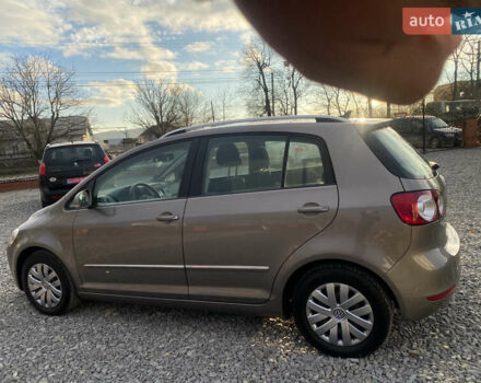 Коричневый Фольксваген Гольф Плюс, объемом двигателя 1.4 л и пробегом 120 тыс. км за 8800 $, фото 5 на Automoto.ua