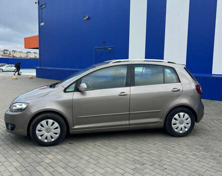 Коричневий Фольксваген Golf Plus, об'ємом двигуна 1.6 л та пробігом 273 тис. км за 6300 $, фото 4 на Automoto.ua