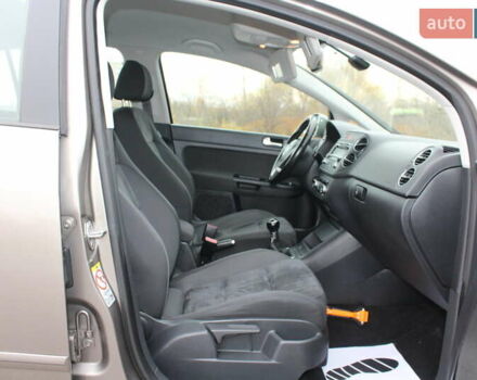 Коричневый Фольксваген Гольф Плюс, объемом двигателя 1.4 л и пробегом 192 тыс. км за 7290 $, фото 88 на Automoto.ua