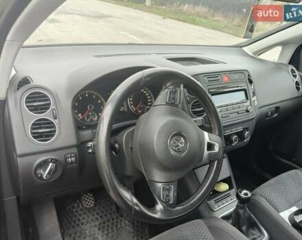 Коричневый Фольксваген Гольф Плюс, объемом двигателя 1.6 л и пробегом 230 тыс. км за 7600 $, фото 6 на Automoto.ua
