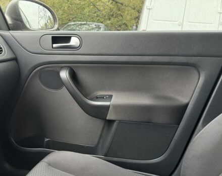 Коричневий Фольксваген Golf Plus, об'ємом двигуна 1.4 л та пробігом 123 тис. км за 10900 $, фото 6 на Automoto.ua