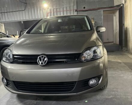 Коричневий Фольксваген Golf Plus, об'ємом двигуна 1.4 л та пробігом 123 тис. км за 10900 $, фото 1 на Automoto.ua