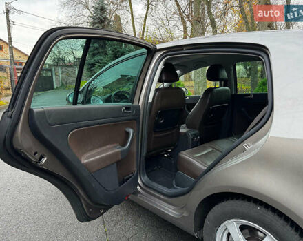 Коричневый Фольксваген Гольф Плюс, объемом двигателя 1.4 л и пробегом 277 тыс. км за 7990 $, фото 22 на Automoto.ua