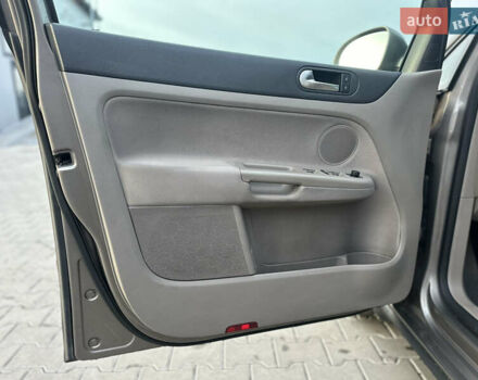 Коричневый Фольксваген Гольф Плюс, объемом двигателя 1.4 л и пробегом 228 тыс. км за 7350 $, фото 38 на Automoto.ua