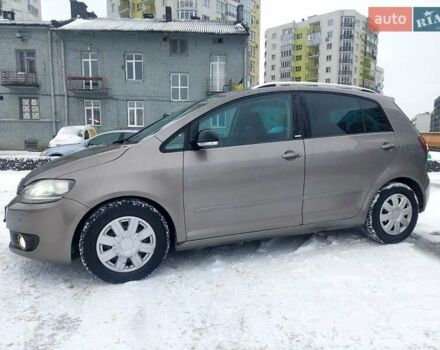 Коричневый Фольксваген Гольф Плюс, объемом двигателя 1.6 л и пробегом 366 тыс. км за 6850 $, фото 13 на Automoto.ua