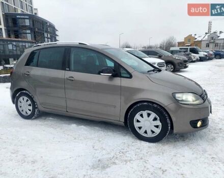 Коричневый Фольксваген Гольф Плюс, объемом двигателя 1.6 л и пробегом 366 тыс. км за 6850 $, фото 4 на Automoto.ua