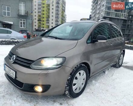Коричневий Фольксваген Golf Plus, об'ємом двигуна 1.6 л та пробігом 366 тис. км за 6850 $, фото 18 на Automoto.ua