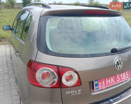 Коричневый Фольксваген Гольф Плюс, объемом двигателя 1.6 л и пробегом 271 тыс. км за 8200 $, фото 3 на Automoto.ua