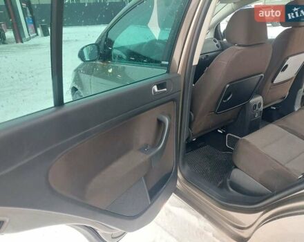 Коричневий Фольксваген Golf Plus, об'ємом двигуна 1.6 л та пробігом 366 тис. км за 6850 $, фото 33 на Automoto.ua