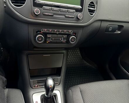 Коричневий Фольксваген Golf Plus, об'ємом двигуна 1.4 л та пробігом 123 тис. км за 10900 $, фото 12 на Automoto.ua