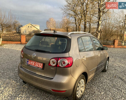 Коричневий Фольксваген Golf Plus, об'ємом двигуна 1.4 л та пробігом 120 тис. км за 8800 $, фото 1 на Automoto.ua
