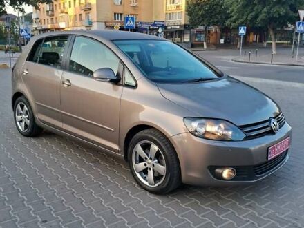 Фольксваген Гольф Плюс 2010 в Ровно на Automoto.ua Коричневый Фольксваген Гольф Плюс, объемом двигателя 1.4 л и пробегом 218 тыс. км за 7750 $, фото 1 на Automoto.ua