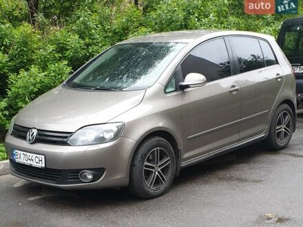 Фольксваген Гольф Плюс 2011 в Хмельницком на Automoto.ua Коричневый Фольксваген Гольф Плюс, объемом двигателя 1.6 л и пробегом 252 тыс. км за 7800 $, фото 1 на Automoto.ua