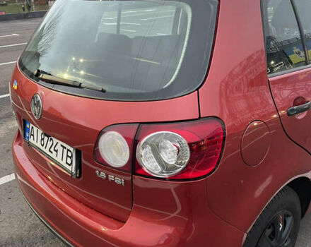Красный Фольксваген Гольф Плюс, объемом двигателя 1.6 л и пробегом 232 тыс. км за 5100 $, фото 9 на Automoto.ua