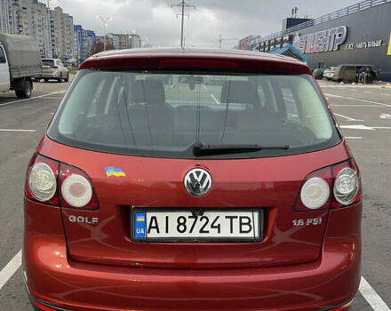 Красный Фольксваген Гольф Плюс, объемом двигателя 1.6 л и пробегом 232 тыс. км за 5100 $, фото 4 на Automoto.ua