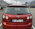 Красный Фольксваген Гольф Плюс, объемом двигателя 1.6 л и пробегом 232 тыс. км за 5100 $, фото 4 на Automoto.ua