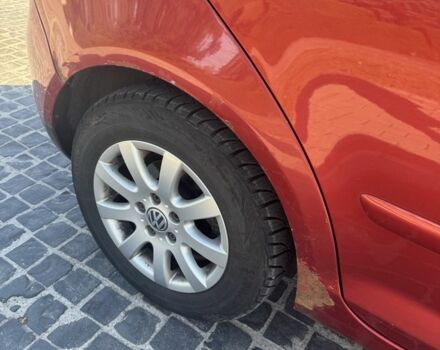Фольксваген Гольф Плюс 2005 в Сарнах на Automoto.ua Красный Фольксваген Гольф Плюс, объемом двигателя 1.9 л и пробегом 235 тыс. км за 5700 $, фото 7 на Automoto.ua