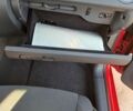 Красный Фольксваген Гольф Плюс, объемом двигателя 1.6 л и пробегом 208 тыс. км за 5200 $, фото 16 на Automoto.ua