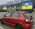 Красный Фольксваген Гольф Плюс, объемом двигателя 1.6 л и пробегом 232 тыс. км за 5100 $, фото 5 на Automoto.ua
