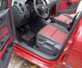 Красный Фольксваген Гольф Плюс, объемом двигателя 1.6 л и пробегом 232 тыс. км за 5200 $, фото 7 на Automoto.ua