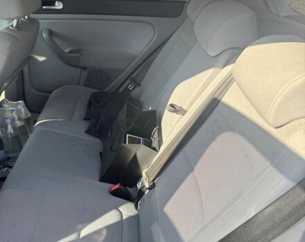 Фольксваген Гольф Плюс 2005 в Сарнах на Automoto.ua Красный Фольксваген Гольф Плюс, объемом двигателя 1.9 л и пробегом 235 тыс. км за 5700 $, фото 6 на Automoto.ua