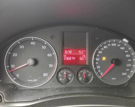 Красный Фольксваген Гольф Плюс, объемом двигателя 1.6 л и пробегом 336 тыс. км за 6200 $, фото 10 на Automoto.ua