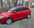 Красный Фольксваген Гольф Плюс, объемом двигателя 1.6 л и пробегом 252 тыс. км за 7000 $, фото 1 на Automoto.ua