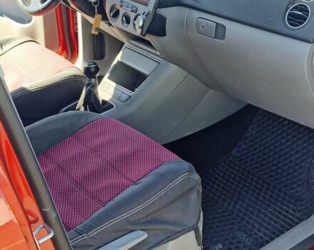 Красный Фольксваген Гольф Плюс, объемом двигателя 1.6 л и пробегом 180 тыс. км за 5500 $, фото 11 на Automoto.ua