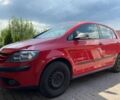 Красный Фольксваген Гольф Плюс, объемом двигателя 1.6 л и пробегом 290 тыс. км за 4024 $, фото 1 на Automoto.ua