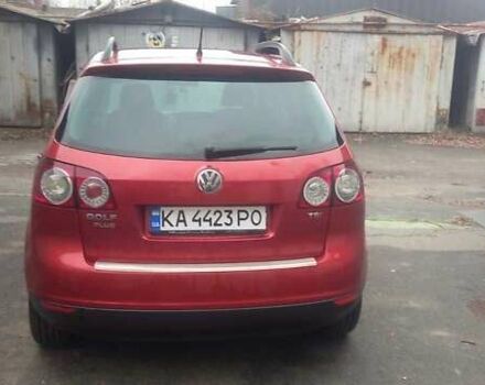 Красный Фольксваген Гольф Плюс, объемом двигателя 1.4 л и пробегом 184 тыс. км за 6900 $, фото 3 на Automoto.ua