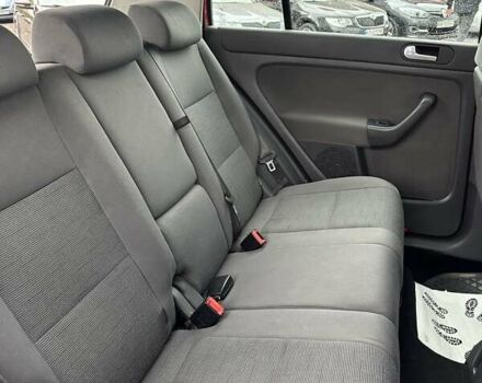 Червоний Фольксваген Golf Plus, об'ємом двигуна 1.6 л та пробігом 310 тис. км за 6350 $, фото 14 на Automoto.ua