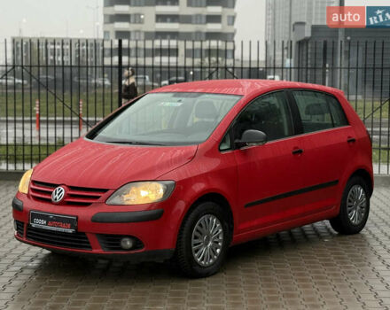 Красный Фольксваген Гольф Плюс, объемом двигателя 1.9 л и пробегом 240 тыс. км за 5900 $, фото 7 на Automoto.ua
