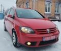 Красный Фольксваген Гольф Плюс, объемом двигателя 0 л и пробегом 280 тыс. км за 6700 $, фото 1 на Automoto.ua