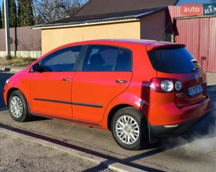 Красный Фольксваген Гольф Плюс, объемом двигателя 0 л и пробегом 180 тыс. км за 8200 $, фото 2 на Automoto.ua