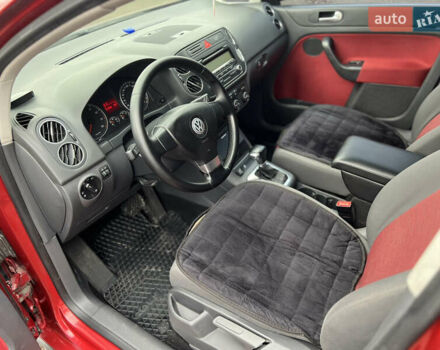 Червоний Фольксваген Golf Plus, об'ємом двигуна 1.6 л та пробігом 247 тис. км за 6500 $, фото 18 на Automoto.ua