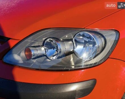 Красный Фольксваген Гольф Плюс, объемом двигателя 0 л и пробегом 180 тыс. км за 8200 $, фото 7 на Automoto.ua