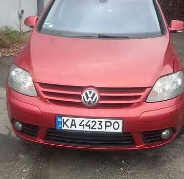 Красный Фольксваген Гольф Плюс, объемом двигателя 1.4 л и пробегом 184 тыс. км за 6900 $, фото 20 на Automoto.ua