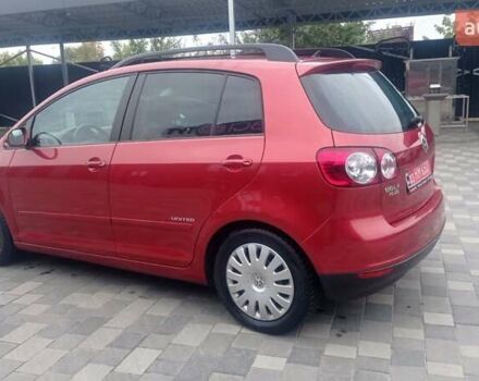 Красный Фольксваген Гольф Плюс, объемом двигателя 1.4 л и пробегом 235 тыс. км за 6900 $, фото 12 на Automoto.ua