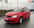 Красный Фольксваген Гольф Плюс, объемом двигателя 1.6 л и пробегом 195 тыс. км за 5999 $, фото 21 на Automoto.ua