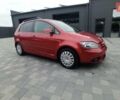 Красный Фольксваген Гольф Плюс, объемом двигателя 1.4 л и пробегом 235 тыс. км за 6900 $, фото 25 на Automoto.ua